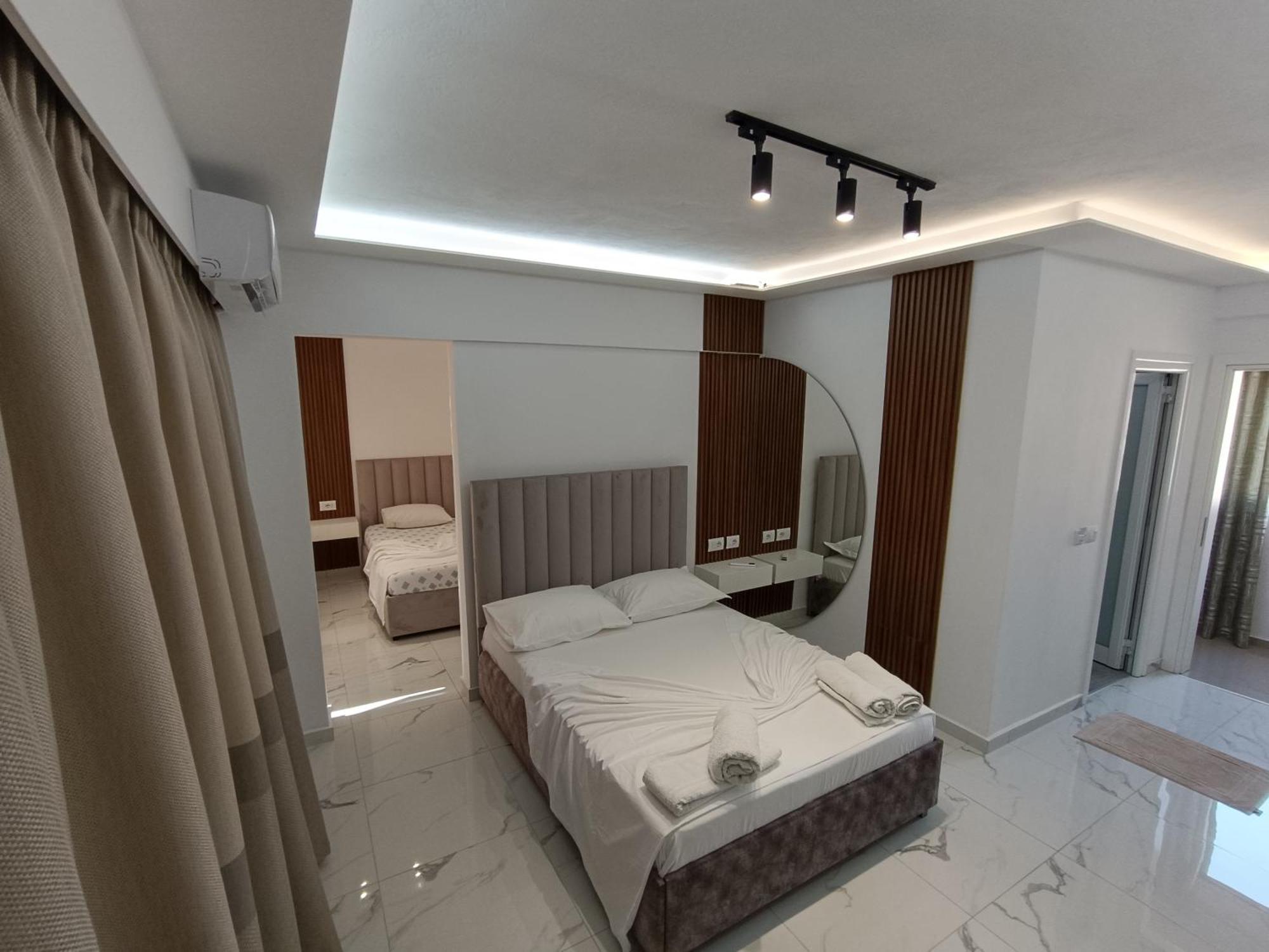 Hotel Elisabet Sarande Exterior photo